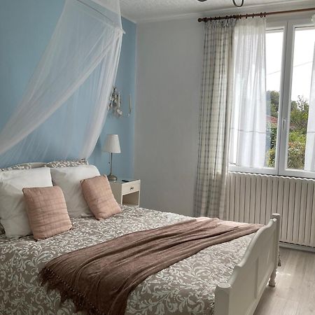 La Brionniere Bed & Breakfast Saint-Pierre-du-Chemin Ngoại thất bức ảnh